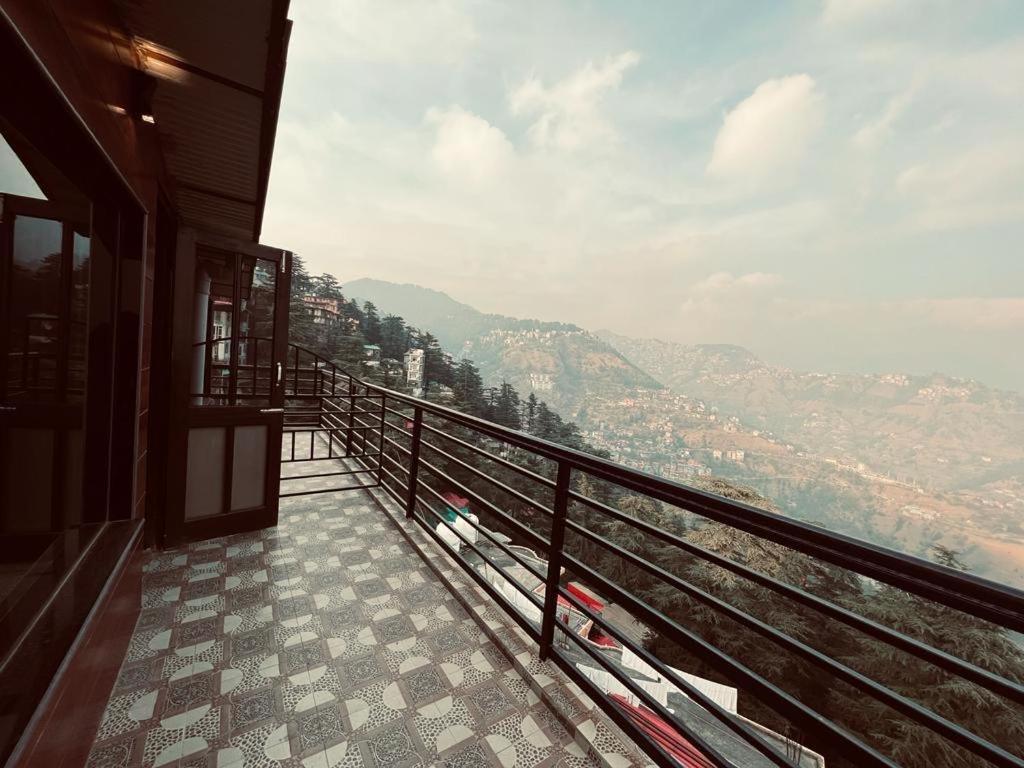 Bed and Breakfast Ambrosia Grand Shimla Zewnętrze zdjęcie